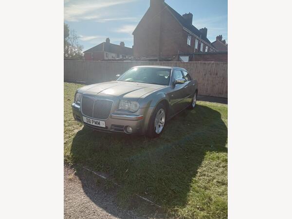 Chrysler 300C 3.0 CRD V6 4dr