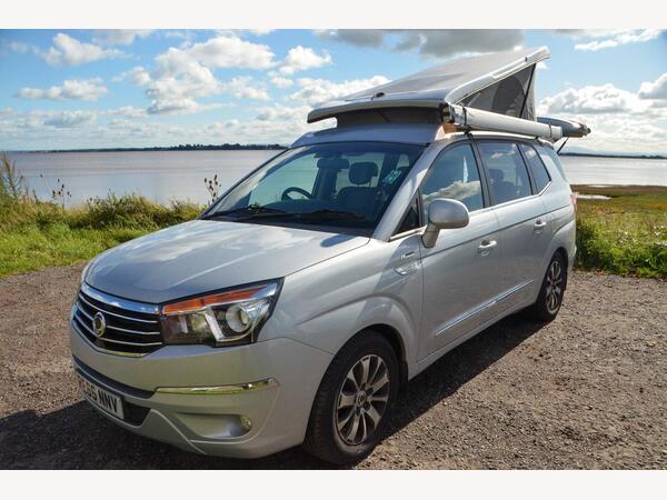 SsangYong Turismo 2.2D ELX T-Tronic 4WD Selectable Euro 6 5dr