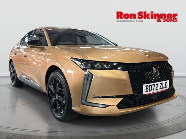 DS AUTOMOBILES DS 4 1.6 E-TENSE 12.4kWh Performance Line + EAT8 Euro 6 (s/s) 5dr