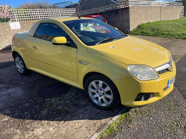 Vauxhall Tigra 1.4i 16v 2dr
