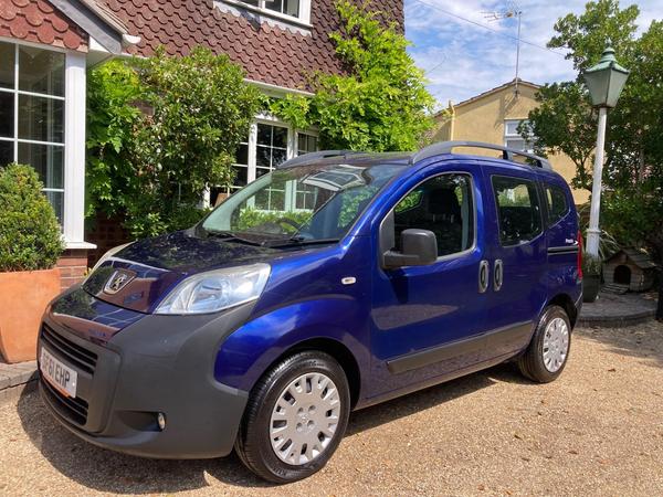 Peugeot Bipper Tepee 1.3 HDi Outdoor 2 Tronic Euro 5 (s/s) 5dr