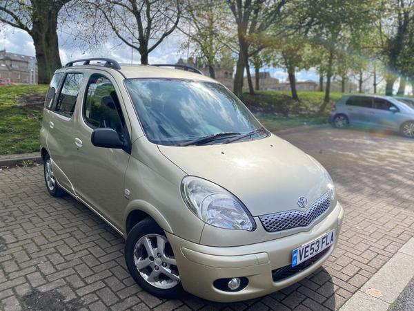 Toyota Yaris Verso 1.3 VVT-i T Spirit 5dr