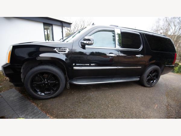 Cadillac Escalade 6.2 V8 Sport Luxury SUV 5dr Petrol Automatic 4WD (383 g/km, 409 bhp)