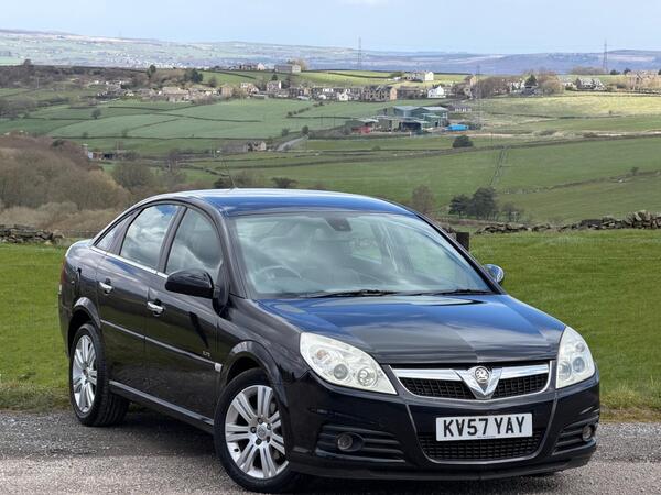 Vauxhall Vectra 3.0 CDTi V6 24V Elite 5dr