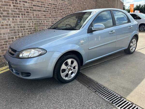 Chevrolet Lacetti 1.6 SX 5dr