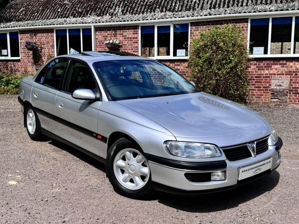 Vauxhall Omega 2.5i V6 24V CD 4dr