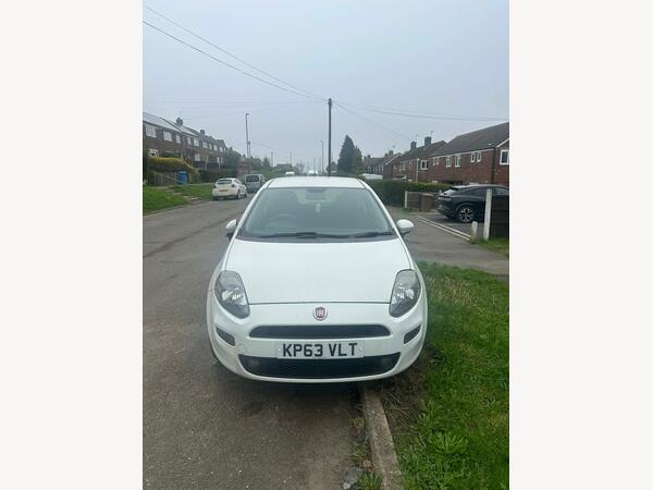 Fiat Punto 1.2 Easy Manual Euro 5 3dr