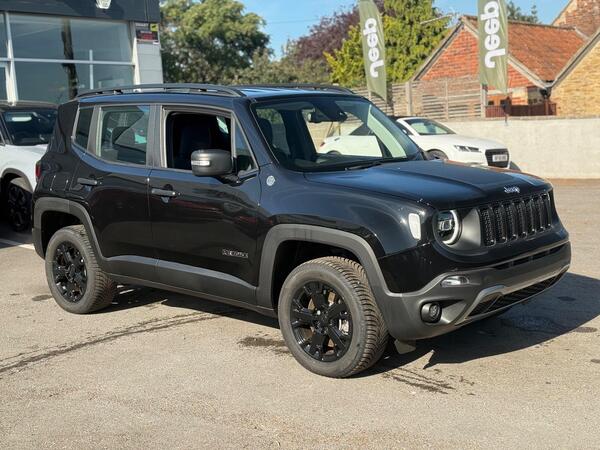 Jeep Renegade 1.3 GSE T4 11.4kWh Overland Auto 4xe Euro 6 (s/s) 5dr