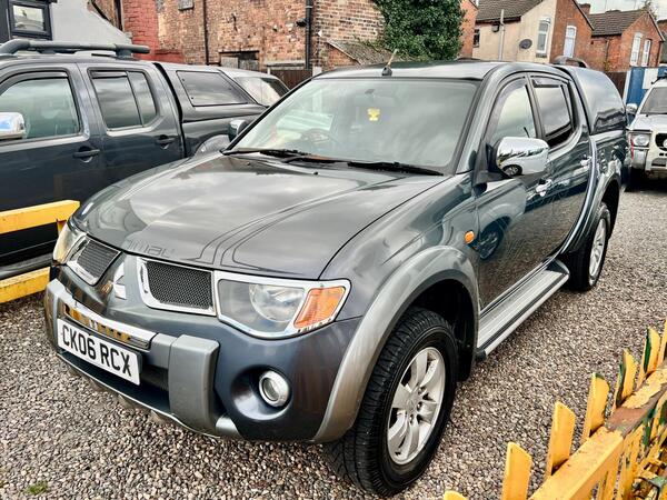 Mitsubishi L200 2.5 DI-D Animal 4WD 4dr