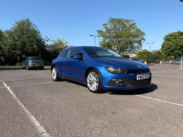 Volkswagen Scirocco 2.0 TDI GT DSG Euro 5 3dr