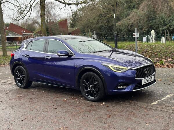 Infiniti Q30 2.2d Premium DCT AWD Euro 6 (s/s) 5dr