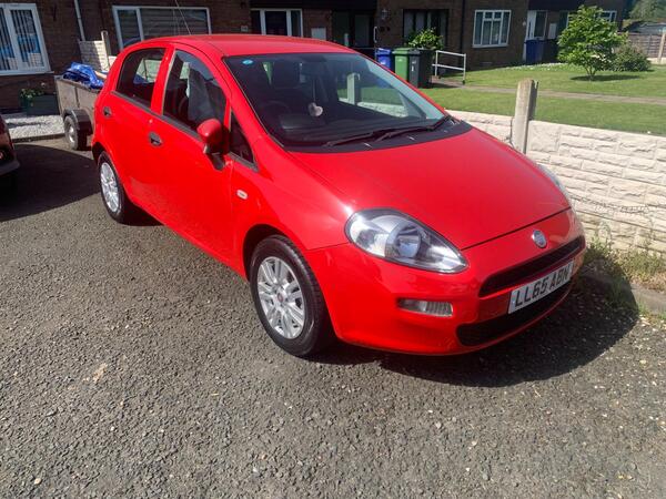 Fiat Punto 1.2 Pop + Euro 6 5dr
