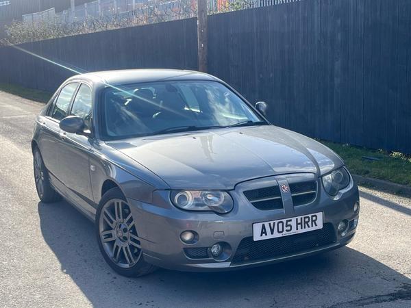 MG ZT 1.8 160 T + 4dr