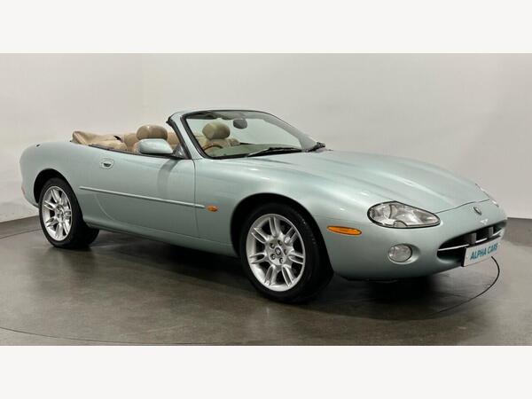 Jaguar XK8 4.0 2dr