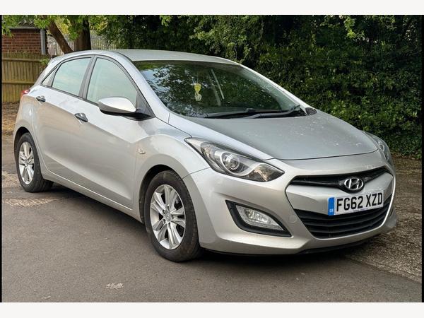 Hyundai i30 1.6 CRDi Blue Drive Classic Euro 5 (s/s) 5dr
