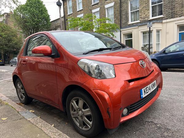 Toyota iQ 1.0 VVT-i 2 Multidrive Euro 5 3dr
