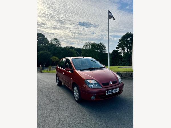 Renault Scenic 1.9 dCi Fidji 5dr