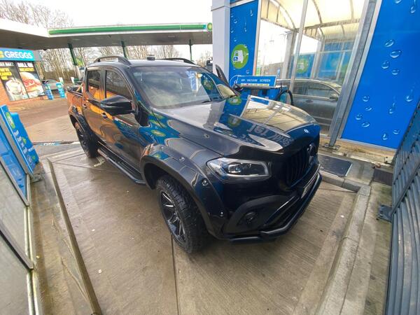 Mercedes-Benz X Class 3.0 CDI V6 Power Pickup Double Cab 4dr Diesel G-Tronic+ 4MATIC Euro 6 (258 ps)