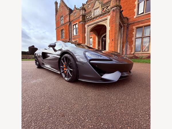 McLaren 570S 3.8T V8 Spider SSG Euro 6 (s/s) 2dr