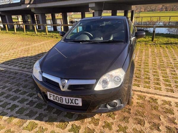 Vauxhall Tigra 1.8i 16v Exclusiv 2dr (a/c)