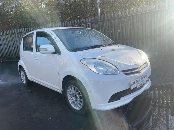 Perodua Myvi 1.3 EZi SE 5dr