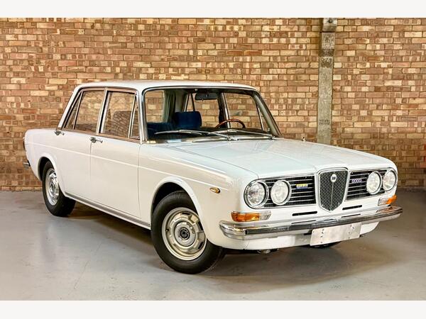 Lancia 2000 2.0 4dr