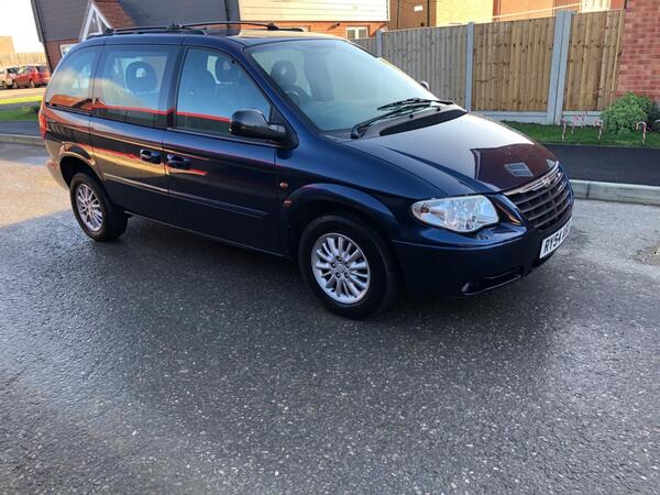 Chrysler Voyager 2.8 CRD LX 5dr