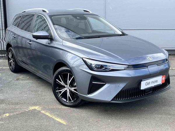 MG MG5 61.1kWh Trophy Auto 5dr
