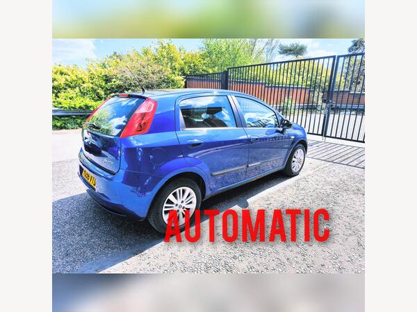 Fiat Grande Punto 1.4 Dynamic 5dr