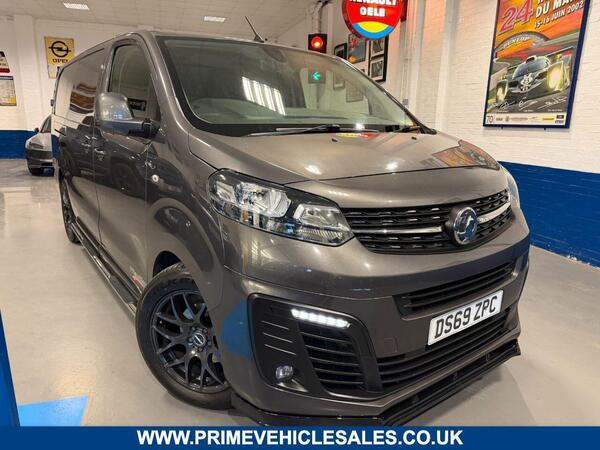 Vauxhall Vivaro 2.0 120 Turbo D 3100 Sportive PVSsportline L2 H1 Euro 6 (s/s) (120 ps) Full Service History Apple Car Play 5dr