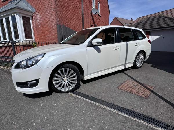 Subaru Legacy 2.5i SE Sport Tourer Lineartronic 4WD Euro 5 5dr