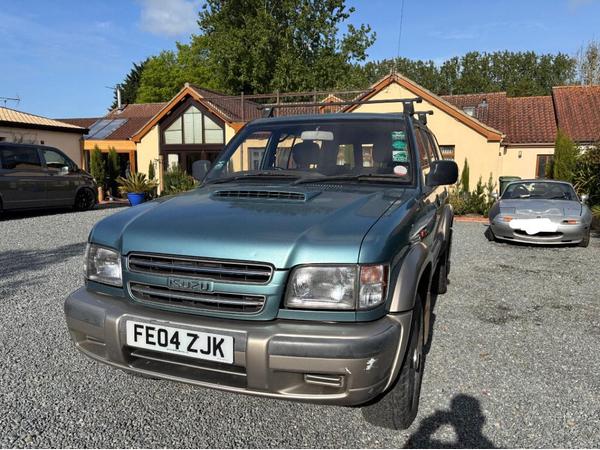 Isuzu Trooper 3.0 TD Duty 4x4 5dr