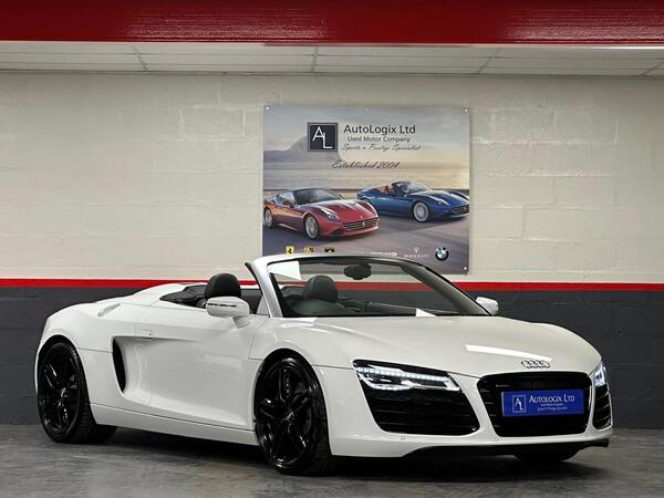Audi R8 4.2 FSI V8 Spyder S Tronic quattro Euro 5 2dr