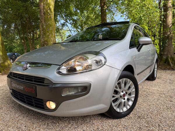 Fiat Punto Evo 1.4 Dynamic Euro 5 (s/s) 5dr