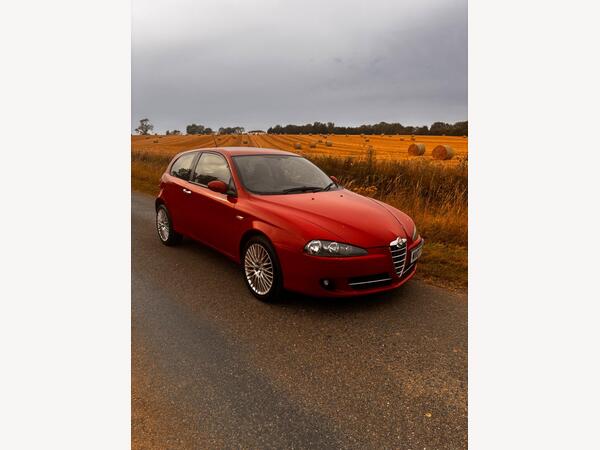 Alfa Romeo 147 1.6 T.Spark Collezione 5dr