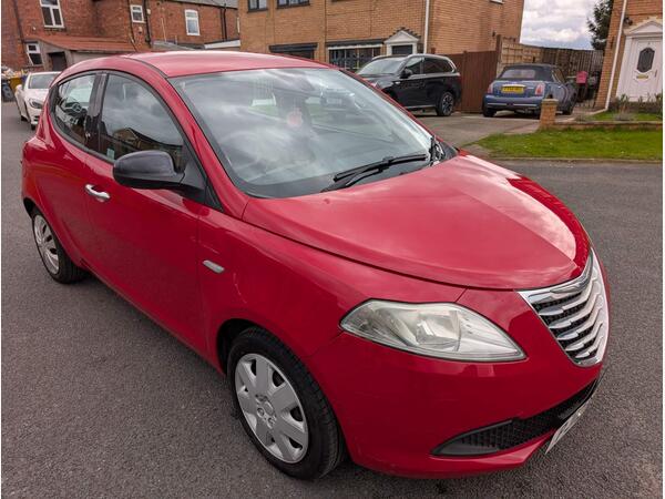 Chrysler Ypsilon 1.2 S Euro 5 (s/s) 5dr