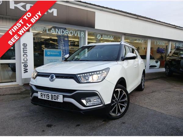 SsangYong Tivoli XLV 1.6P Ultimate Euro 6 (s/s) 5dr