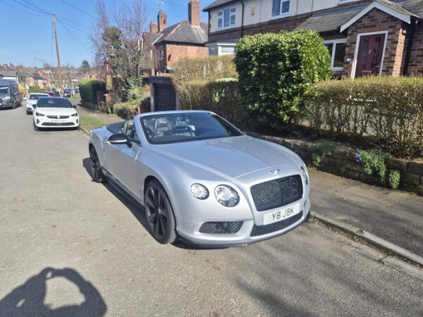 Bentley Continental 4.0 V8 GTC Auto 4WD Euro 5 2dr