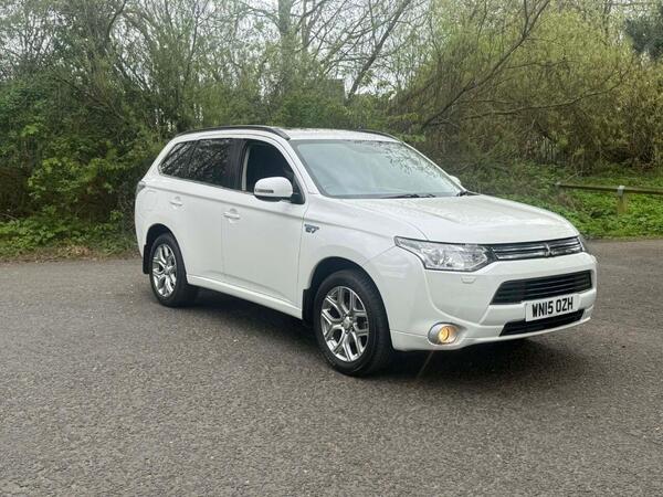 Mitsubishi Outlander 2.0h 12kWh GX4hs CVT 4WD Euro 5 (s/s) 5dr