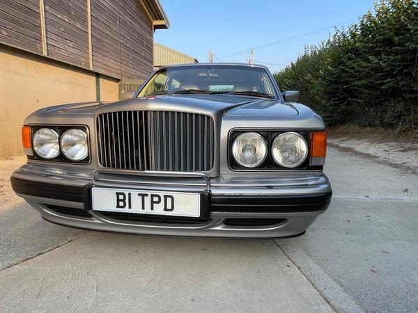 Bentley Turbo R 6.8 LWB Saloon 4dr