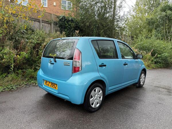 Daihatsu Sirion 1.0 S 5dr
