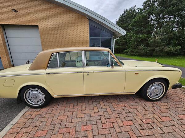 Rolls-Royce Silver Shadow 6.8 II 4dr