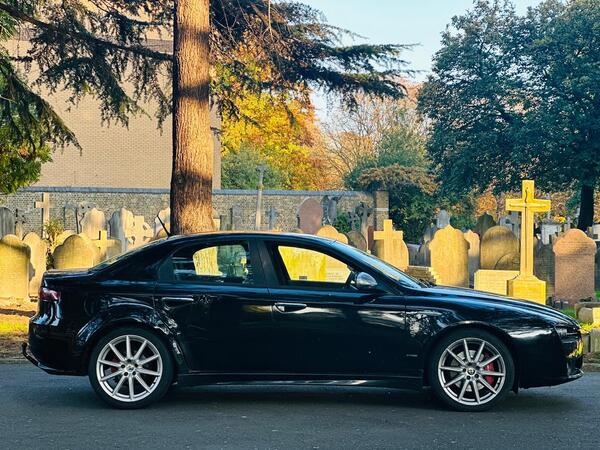 Alfa Romeo 159 1.9 JTDM 16V TI 4dr
