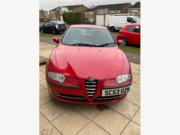 Alfa Romeo 147 1.6 T.Spark Lusso 5dr