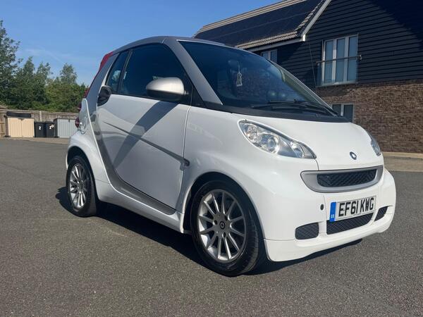 Smart fortwo 1.0 MHD Passion Cabriolet SoftTouch Euro 5 (s/s) 2dr