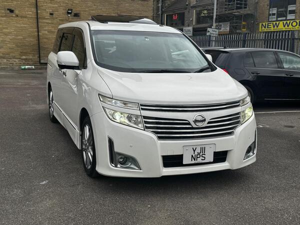 Nissan Elgrand E52 3.5 V6 VIP Mpv (Leather) 5dr