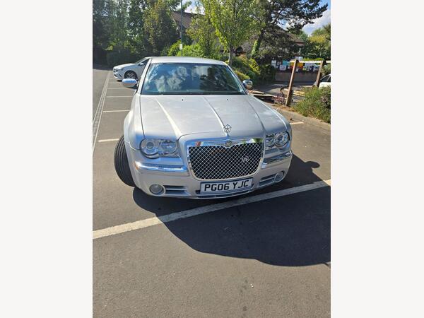 Chrysler 300C 3.0 CRD V6 4dr