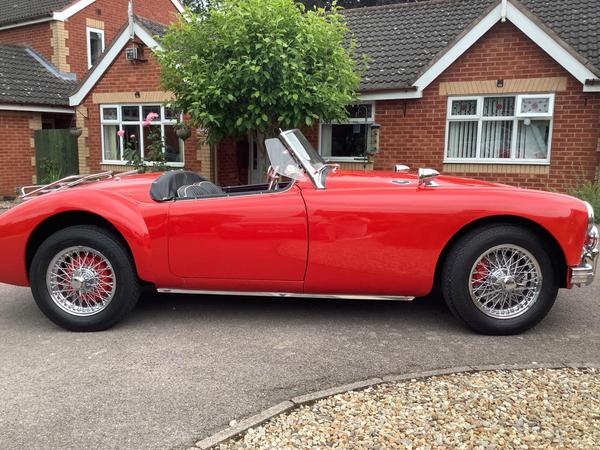 MG MGA
