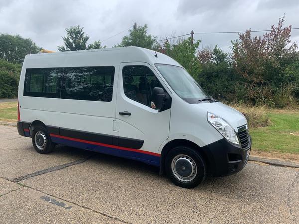 Vauxhall Movano 2.3 CDTi 3500 BiTurbo ecoFLEX FWD L2 Medium Roof Euro 6 (s/s) 5dr (9 Seat)