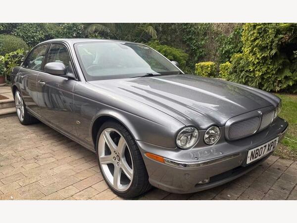 Jaguar XJ 2.7 TDVi Sport Premium 4dr